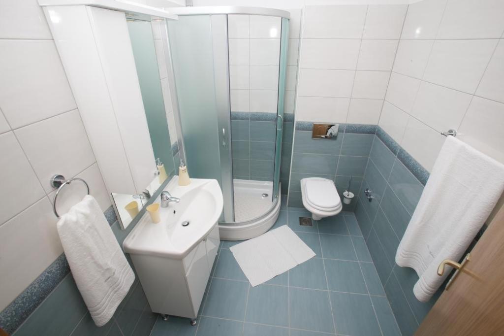 Apartments Grlica Sutivan Bilik gambar